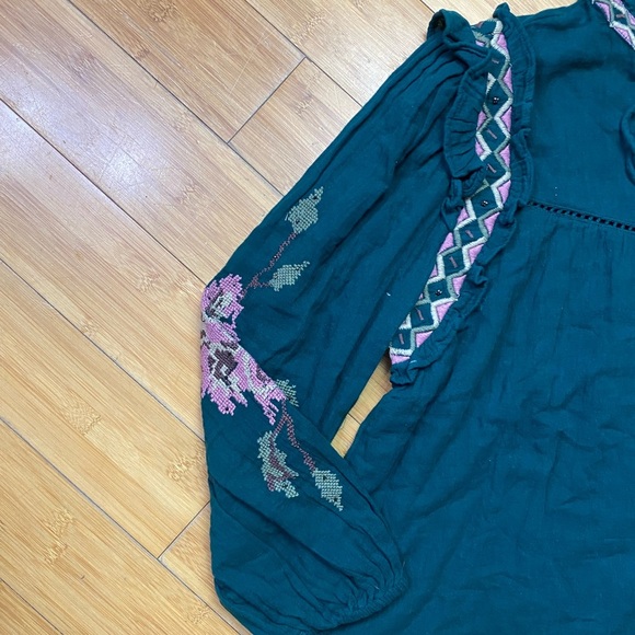 Sfera embroidered and beaded casual blouse - Picture 5 of 12